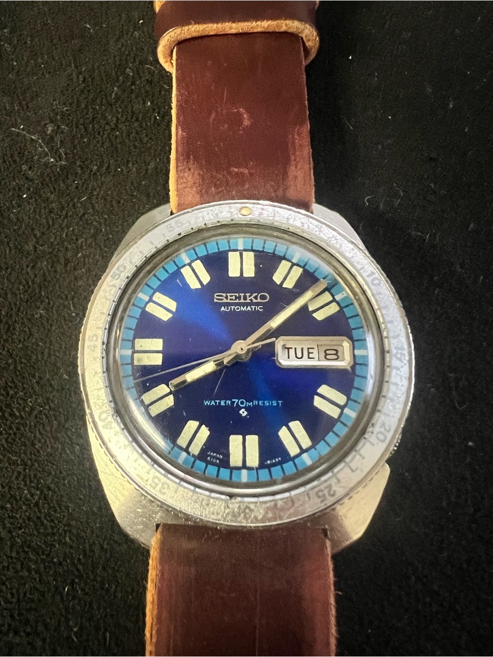 Vintage 1971 Seiko "Chevron" Sport Diver (6106-8589) – Cobalt Blue Dial